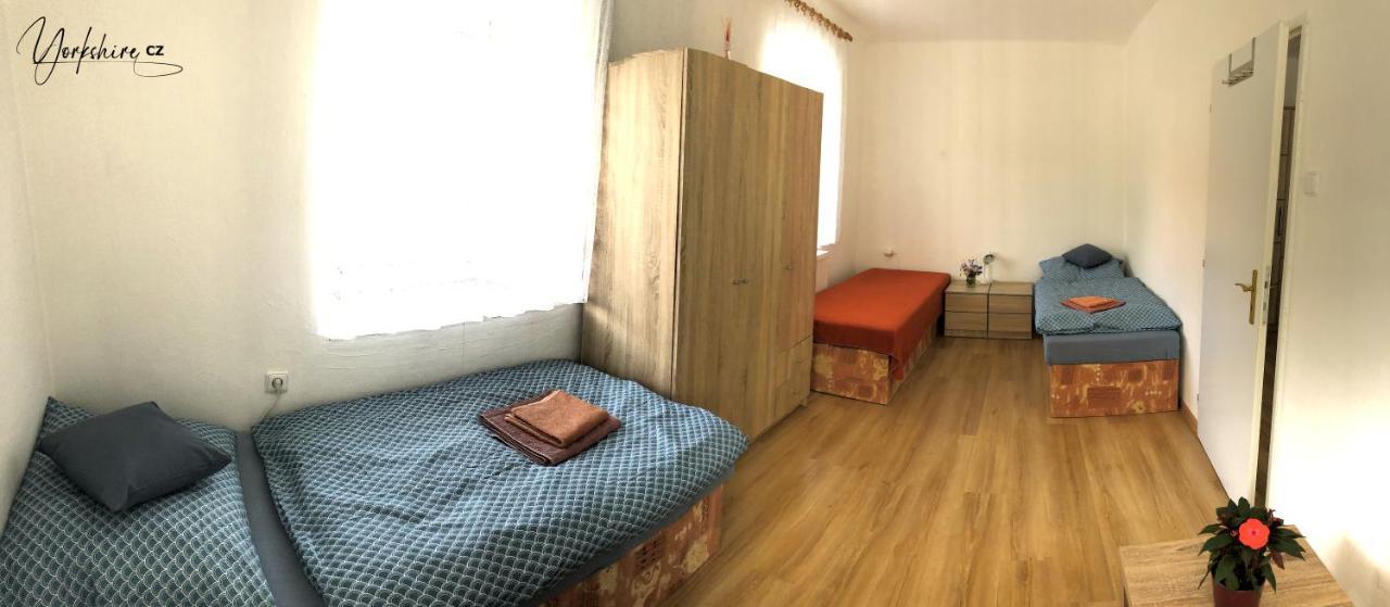 Apartment Yorkshire Bujanov エクステリア 写真